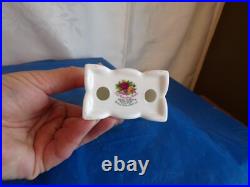 5Royal Albert Old Country Roses China 22K Gold Trim Quartz Mantle ClocksAS IS 5Royal Albert Old Country Roses China 22K Gold Trim Quartz Mantle ClocksAS IS