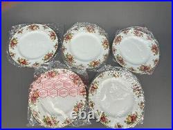 5 New Royal Albert Old Country Roses 10.5 Dinner Plates with Gold Trim England