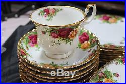 5 Pc Place Setting Of 8 Royal Albert Old Country Roses China 40 Pcs Mint Cond