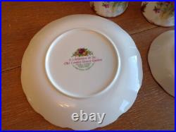 5-Pc Royal Albert Old Country Roses Celebration of the Old Country Roses Gardens 5-Pc Royal Albert Old Country Roses Celebration of the Old Country Roses Gardens
