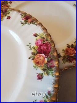 5 Royal Albert Old Country Roses Dinner Plates Gold Rim England 10 3/8