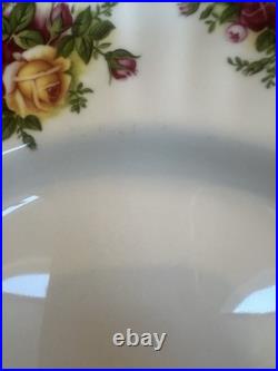 6 1962 Royal Albert Old Country Roses10.5 Dinner Plates Bone China 22K Gold Rim