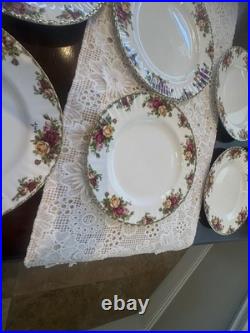 6 1962 Royal Albert Old Country Roses10.5 Dinner Plates Bone China 22K Gold Rim