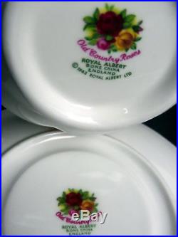 6 OLD COUNTRY ROSES SOUP COUPES & SAUCERS, 1st QUALITY, GC, 1962-93 ROYAL ALBERT