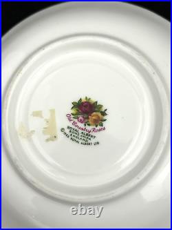 6 Royal Albert Old Country Roses, Marked 1962, Teacup England 15445