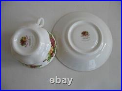 6 sets Royal Albert- Old Country Roses- Bone China- Tea Cup & Saucer