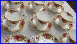 7 Sets OLD MARK 1962 Royal Albert Old Country Roses 3 1/8 Cups & Saucers Minty