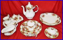 85 Piece Royal Albert Old Country Roses Made in England Service for 12 Plus MINT