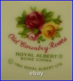 8 Royal Albert Old Country Roses Salad Plates 8 Gold Trim