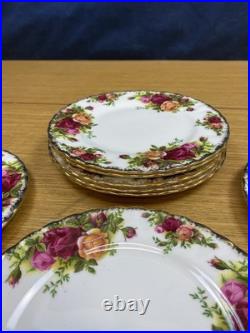8 Vintage Royal Albert Old Country Roses 6 1/4 Bread Plates England