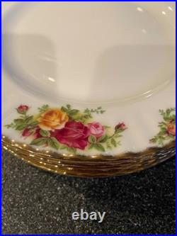 8 Vintage Royal Albert old country rose DINNER PLATES 1962