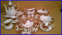 95 Pc. Set Of Royal Albert Old Country Roses Bone China From England