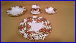 95 Pc. Set Of Royal Albert Old Country Roses Bone China From England