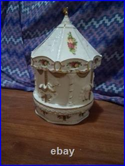 Antique 1960S ROYAL ALBERT OLD COUNTRY ROSES THEME CHINA CAROSEL
