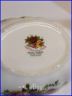 Avacado Royal Albert Old Country Roses bowl