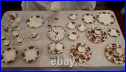 Beautiful 1962 Royal Albert Old Country Rose Dinnerware Set Made In England