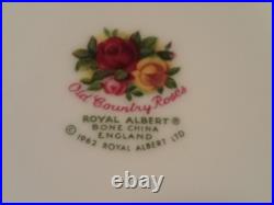 Beautiful 1962 Royal Albert Old Country Rose Dinnerware Set Made In England