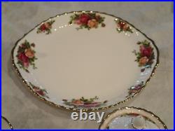 Beautiful 1962 Royal Albert Old Country Rose Dinnerware Set Made In England