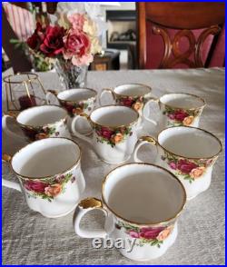 Beautiful Old Country Rose Montrose Cups Made In ENGLAND. Mint Condition 8 set Beautiful Old Country Rose Montrose Cups Made In ENGLAND. Mint Condition 8 set