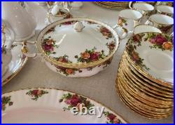 Beautiful Royal Albert Old Country Rose Huge Dinnerware Set Made In England