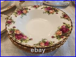 Beautiful Royal Albert Old Country Rose Huge Dinnerware Set Made In England