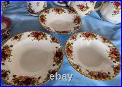 Beautiful Royal Albert Old Country Rose Huge Dinnerware Set Made In England