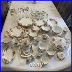 Beautiful Royal Albert Old Country Rose Huge Dinnerware Set Made In England 85 P