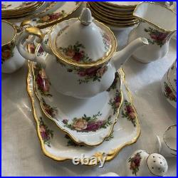 Beautiful Royal Albert Old Country Rose Huge Dinnerware Set Made In England 85 P