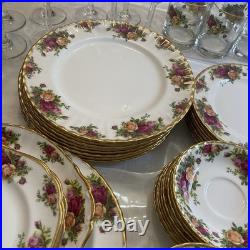 Beautiful Royal Albert Old Country Rose Huge Dinnerware Set Made In England 85 P