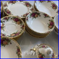 Beautiful Royal Albert Old Country Rose Huge Dinnerware Set Made In England 85 P