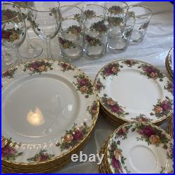 Beautiful Royal Albert Old Country Rose Huge Dinnerware Set Made In England 85 P