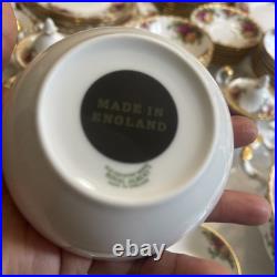 Beautiful Royal Albert Old Country Rose Huge Dinnerware Set Made In England 85 P