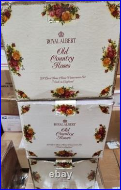 Beautiful Royal Albert Old Country Rose Huge Dinnerware Set With Original Box