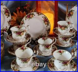 Beautiful Royal Albert Old Country Rose Huge Dinnerware Set With Original Box