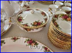 Beautiful Royal Albert Old Country Rose Huge Dinnerware Set With Original Box