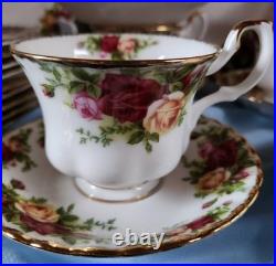 Beautiful Royal Albert Old Country Rose Huge Dinnerware Set With Original Box
