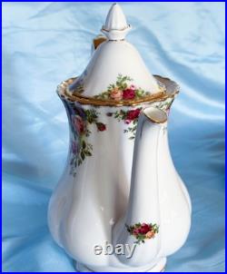 Beautiful Royal Albert Old Country Roses Coffee Set. Made in England Beautiful Royal Albert Old Country Roses Coffee Set. Made in England