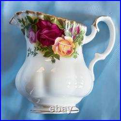 Beautiful Royal Albert Old Country Roses Coffee Set. Made in England Beautiful Royal Albert Old Country Roses Coffee Set. Made in England
