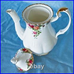 Beautiful Royal Albert Old Country Roses Coffee Set. Vintage. Made in England
