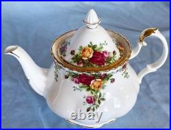 Beautiful Royal Albert Old Country Roses Teapot, Creamer, & Sugar Bowl With Lid