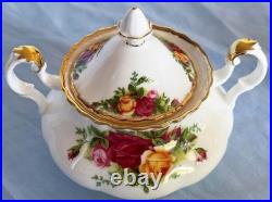 Beautiful Royal Albert Old Country Roses Teapot, Creamer, & Sugar Bowl With Lid