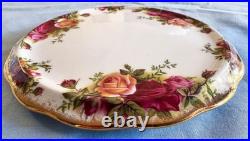 Beautiful Royal Albert Old Country Roses Teapot, Creamer, & Sugar Bowl With Lid