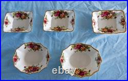 Beautiful Royal Albert Old Country Roses Trinket Dishes. Set of 5 Made In England