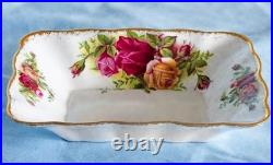 Beautiful Royal Albert Old Country Roses Trinket Dishes. Set of 5 Made In England