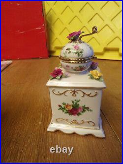 Choice Royal Albert Old Country Roses Misc. Itemstray/ornament/music box/TableC