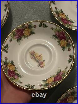 Christmas Magic Royal Albert 1990 Old Country Roses, Saucer Plates, Quantity 7 Christmas Magic Royal Albert 1990 Old Country Roses, Saucer Plates, Quantity 7