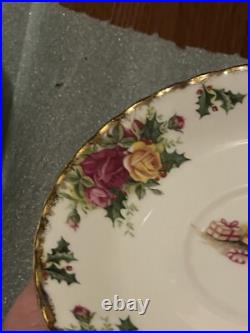Christmas Magic Royal Albert 1990 Old Country Roses, Saucer Plates, Quantity 7 Christmas Magic Royal Albert 1990 Old Country Roses, Saucer Plates, Quantity 7