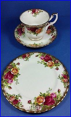 Classic Quality Royal Albert Old Country Roses 22 Piece Tea Set
