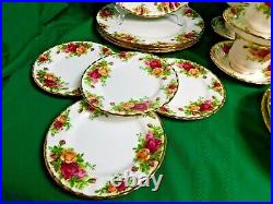 D3 Royal Albert Old Country Roses 4 6pc Place Settings 24pc