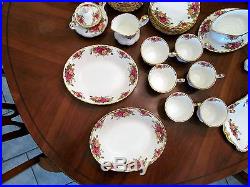 ENORMOUS Royal Albert Old Country Roses Set-England 1962